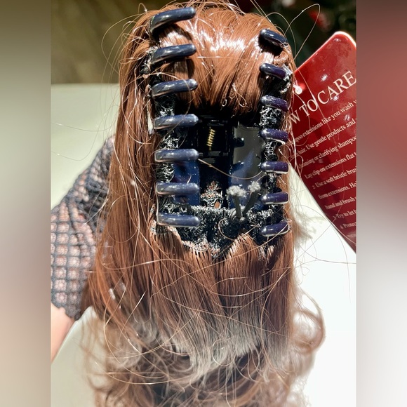 HAIR, 24” Ponytail Clasp Extension, straight layered, Dark brown - Picture 5 of 6